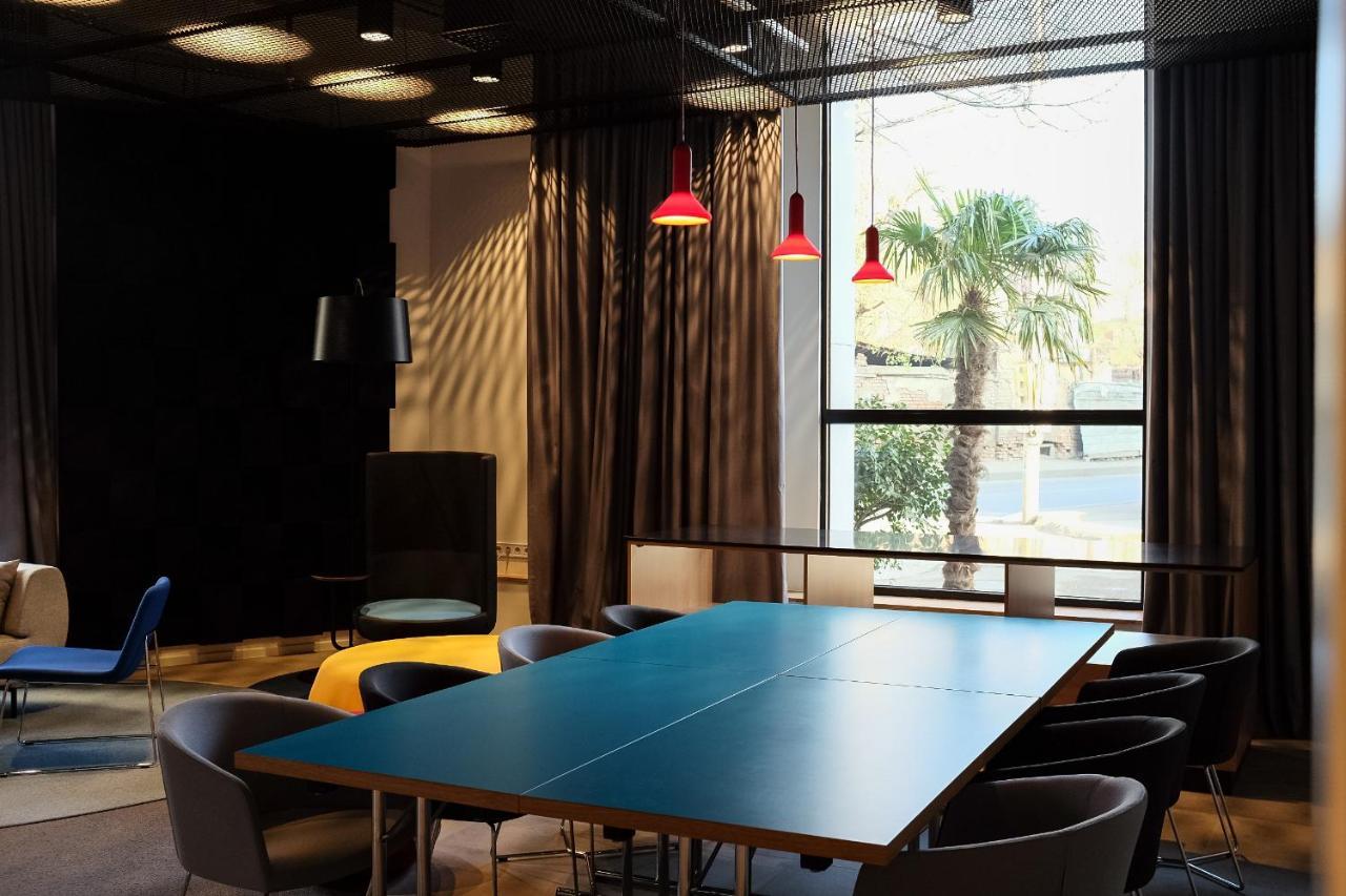 Holiday Inn Express Tbilisi Avlabari By Ihg Esterno foto