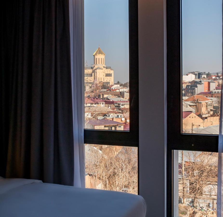 Holiday Inn Express Tbilisi Avlabari By Ihg Esterno foto